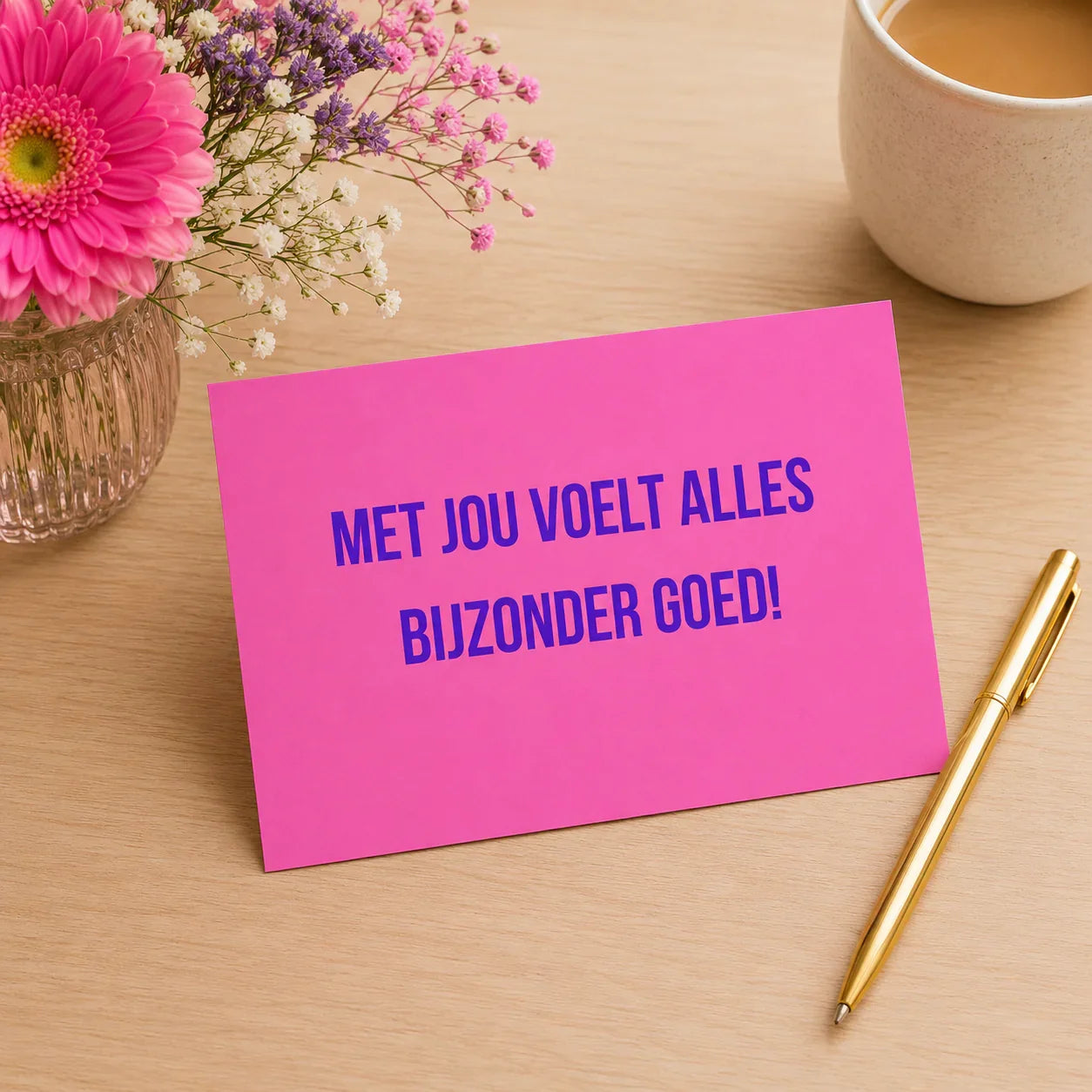 Bijzondere ansichtkaart met tekst met jou voelt alles bijzonder goed kaart met liefdevolle boodschap